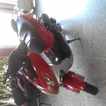 Vendo moto matrix elegance 2012