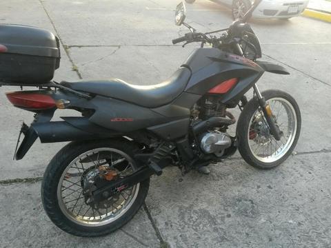 Vendo Moto Tx 200