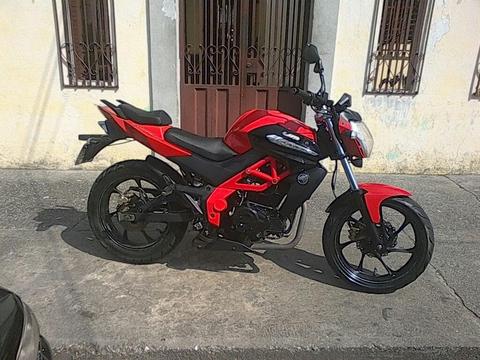 Moto Um Xtreet 230 Año 2014