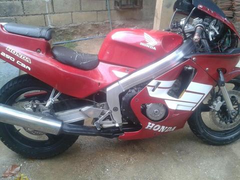 Moto Honda Cbr250cc
