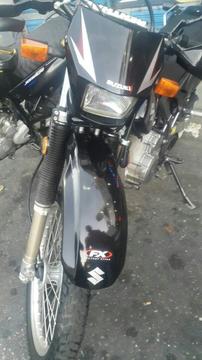 Vendo Suzuki Dr-650 Impecable 2011