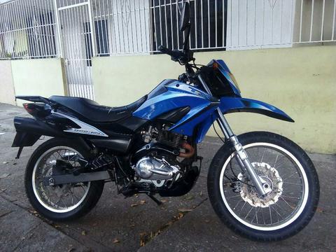 Vendo Moto Tx Empire en Perfecto Estado