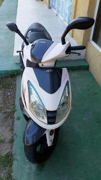 Vendo Moto Unico Dueño Bera 150cc