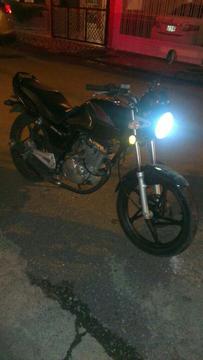 Vendo Moto 125 Suzuki