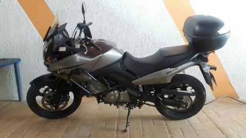 Vendo Moto Suzuki