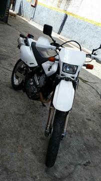 Se Vende Dr 650 Año 2010 Escucho Oferta