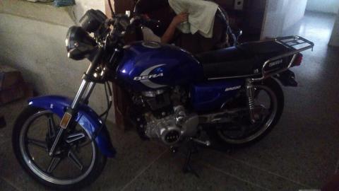 Moto Nueva 200 2014