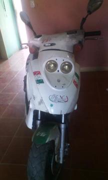 Vendo Moto