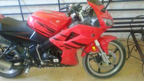 Moto Bera R1 200cc