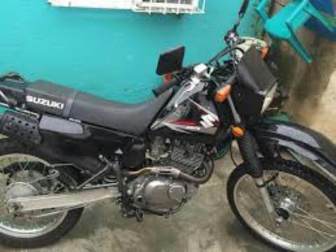 Suzuki Dr 200 2012 Vendo O Cambio por Tx