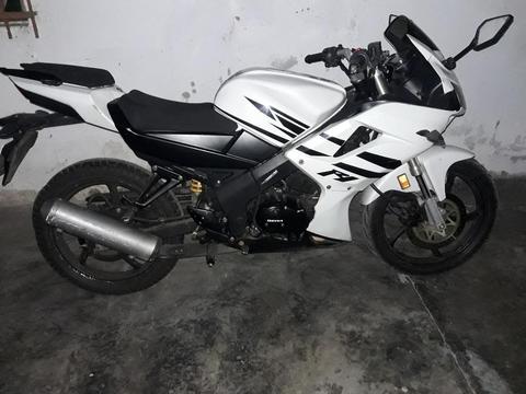 R1 Bera 2012 Impecable