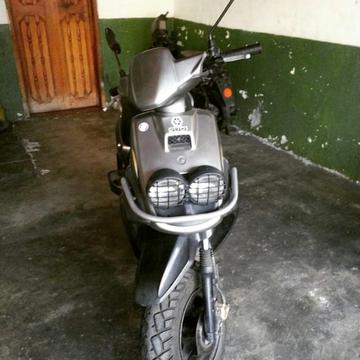 Vendo Moto Biwis Yamaha