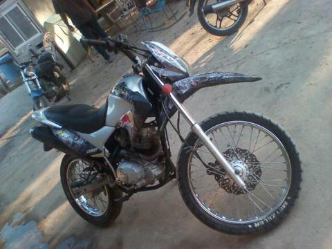 Vendo Moto