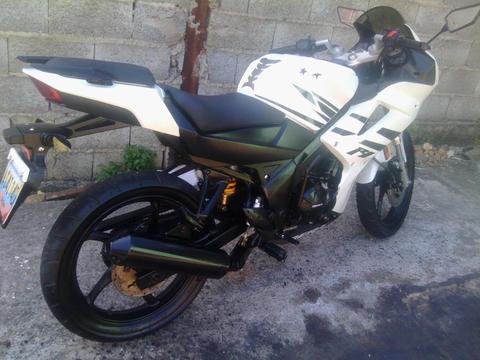 VENDO MOTO