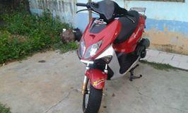 se vende para yaaa moto automatica