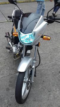 Moto HJ150 suzuki *impecable*