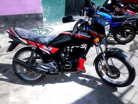 se vende yamaha rxz