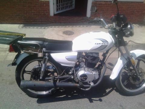 Vendo BERA 2013 BLANCO