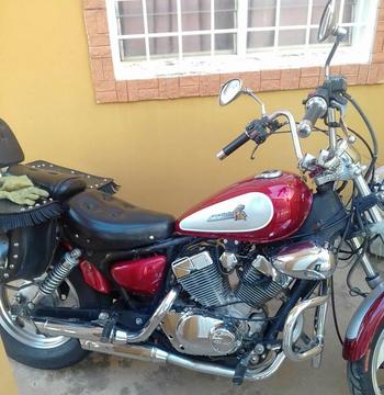 SE VENDE SUPER SHADOW AÑO 2008