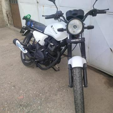 Moto Bera socialista