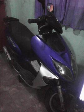 se vende matrix 2010 en muy buen estado llamar 04261158153