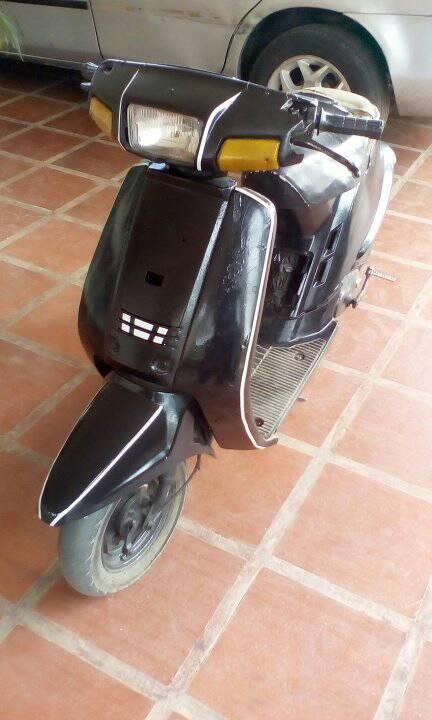 Moto Yamaha Mint