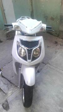 Vendo Moto Oulook