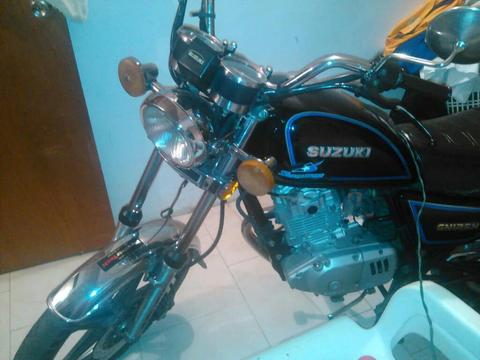 Vendo Moto Gn