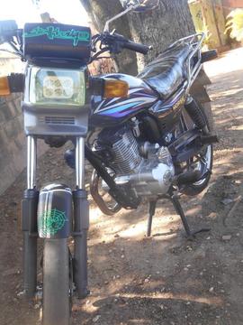 horse 2014 ... se vende o cambia por moto de menor valor y diferencia