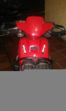 Vendo moto bera BWS