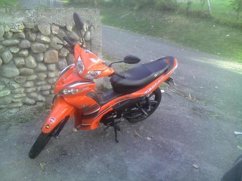 MOTO BERA X1 COMO NUEVA AÑO 2014