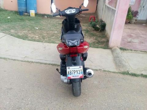 Vendo Moto Bera Runner 2013