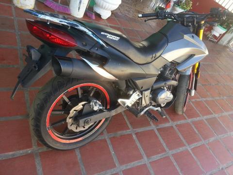 Vendo Tx 200 Año 2013 Esta