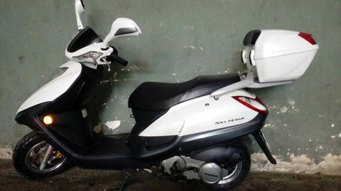 Vendo Moto Scooter Haojue