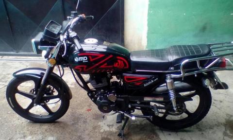MOTO MD AGUILA 2014 COMO NUEVA!!!