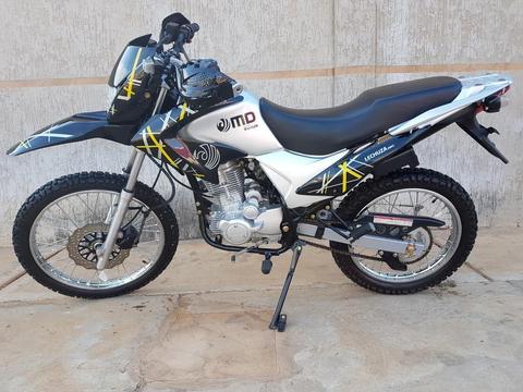 MD LECHUZA 200CC 2015