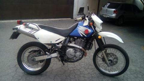 Moto Dr 650 2012