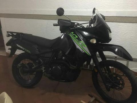 Se Vende Klr 2014