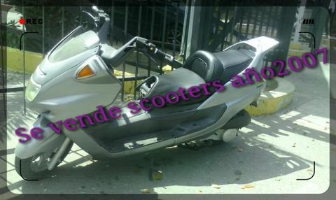 Vendo Moto Scooter Año 2007