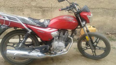 Vendo Moto Horse Ll Año 2013 en Buen Est