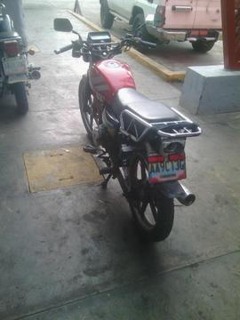 Vendo Moto Ava 150 Detalles Motor Dañado