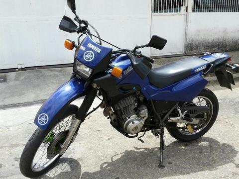 Dt Yamaha 4t 600 Azul Al Dia