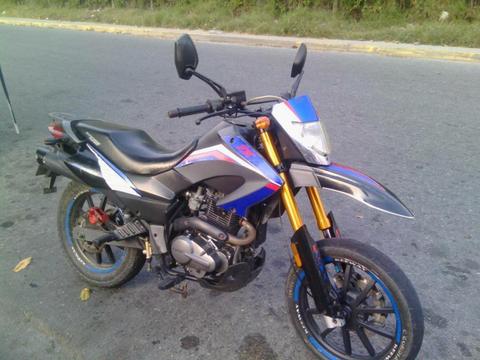 Moto Tx 2013