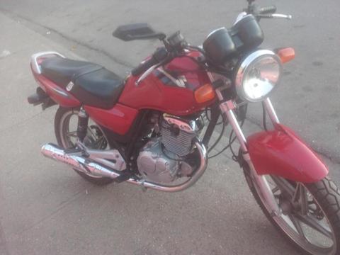 EN VENTA EN 125 SUZUKI 2011