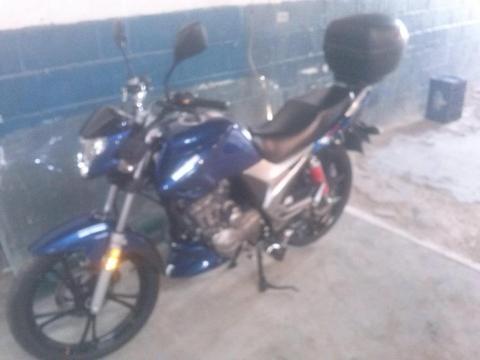 se vende moto hj cool