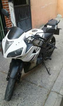 Moto R1 Vera