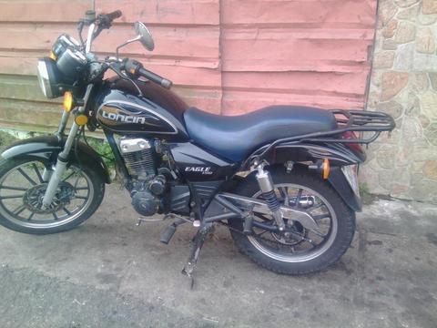 vendo moto año 2013 en optimas condiciones unico dueño