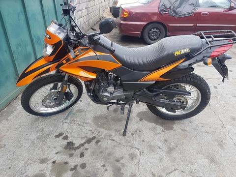 Vendo Moto Tx 2013 Esta Como Nueva