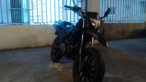 VENDO O CAMBIO MOTO TX 200 AÑO 2011 PERFECTAS CONDICIONES