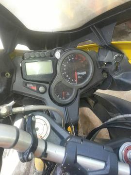 vendo trek benelli 1130cc o cambio por carro